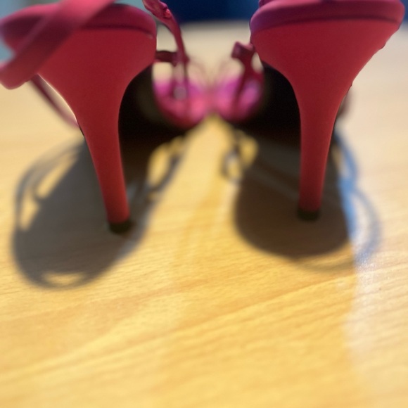 FIONI Pink Satin Heels with Jewels - Picture 8 of 16